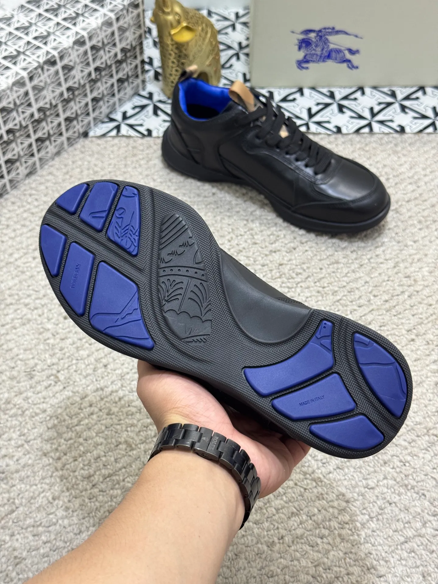 Men's shoes 💰420 [New style] 🐝🐝 [BURBERRY] Burberry - high-end quality original order 🔍🔍🔍 Upper: imported 🔝 calfskin, brand knitted pattern, tongue brand cloth label, lining: sheepskin lining, - outsole: rubber; two-color molded outsole, ultra-high quality control·fine workmanship: highlighted (high-end·luxury·grade) Size :38-44 (45 customized